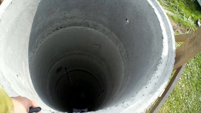 это колодец с плывуном а плывун трогать нельзя смотреть онлайн