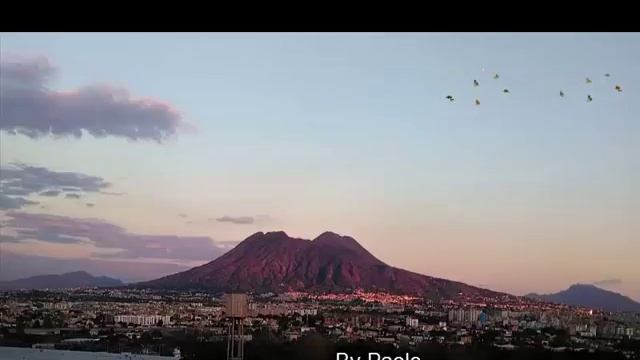 Explosion Of The Vesuvius - Esplosione Del Vesuvio