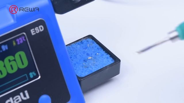 How to Use a Soldering Iron - Motherboard Repair Tips смотреть онлайн