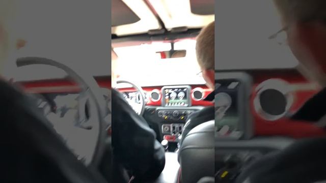 Тест драйв Джип Вранглер Рубикон смотреть онлайн