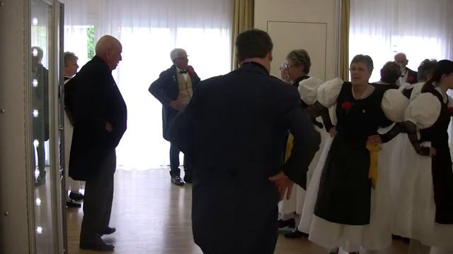 Danse Folklorique de Montreux: le Narcisse et la Montreusienne / Marche de Berthoud смотреть онлайн