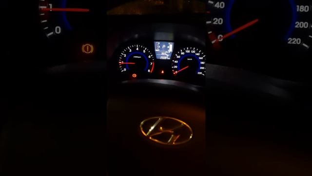 Хендай Солярис. Скрежет при вращении руля. смотреть онлайн