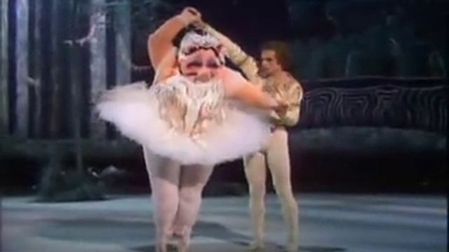 Rudolph Nureyev at Muppet Show смотреть онлайн