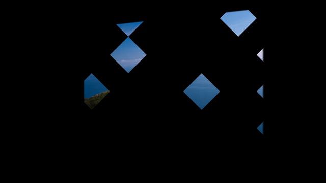 НЕБО И МОРЕ. ИСП. - НАДЕЖДА МИХАЙЛОВСКИХ, МУЗ. - РАИСА МИТЮШИНА, СЛОВА - ИРИНА КУДРЯЕВА. смотреть онлайн