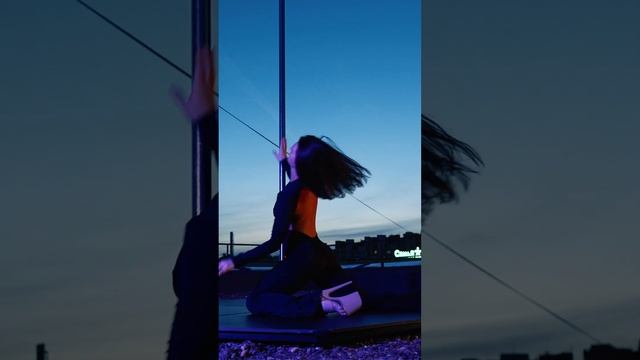 Съёмка на крыше в центре Перми/ EXOTIC POLE DANCE? смотреть онлайн