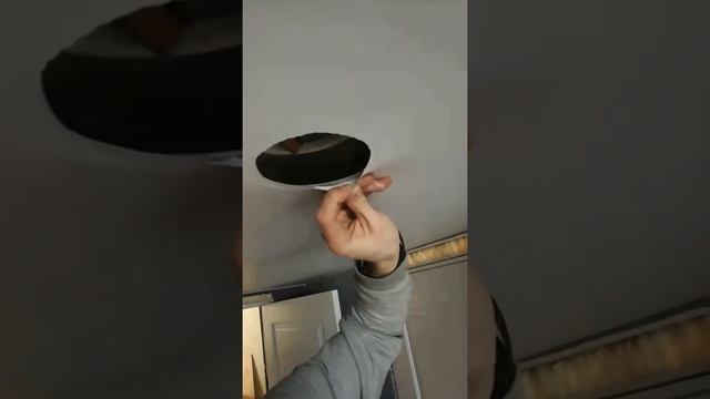 Внутренняя вклейка кольца на ПВХ натяжных потолках смотреть онлайн