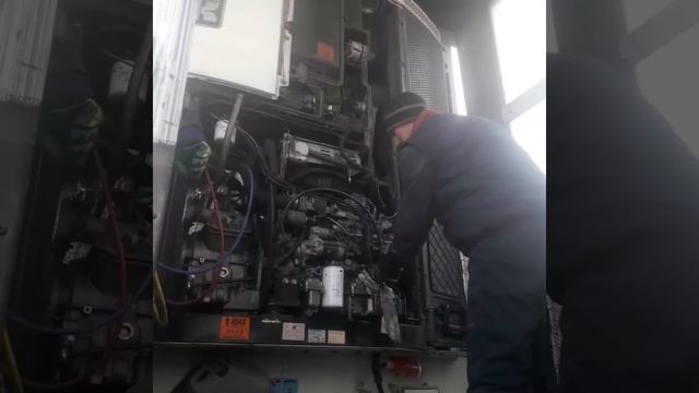 Thermo King SLX 300. Диагностика. Заниженные обороты смотреть онлайн