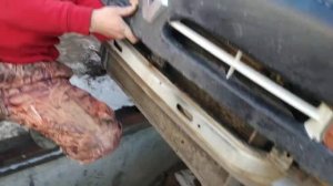 Рено мастер 2 открытие капота...