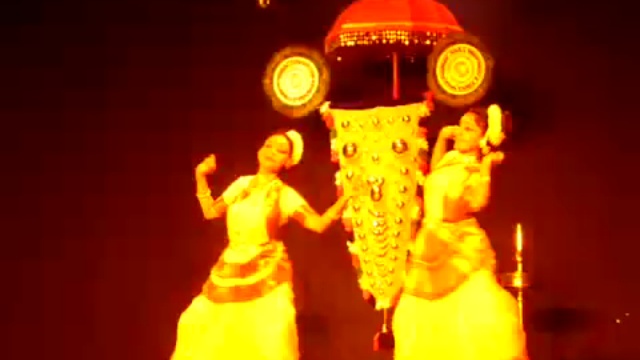 Индийский танец Mohiniattam смотреть онлайн