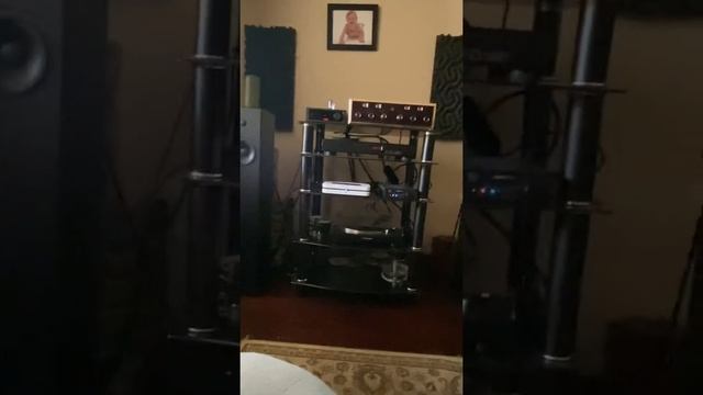 Rega IO, Totwm Sttaf, Bluesound node, Mytek liberty. смотреть онлайн