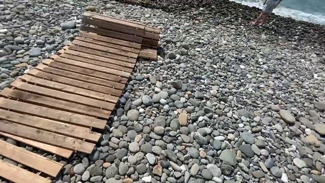 СОЧИ ЭТО НЕ БАЛИ, НО ТОЖЕ НОРМ ? ЕДЕМ НА ПЛЯЖ РОЗА ХУТОР смотреть онлайн