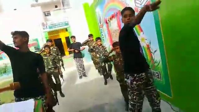 Best Ever Children Performance On Pak Army Song Dosti In Efa School/Punjab Colleges смотреть онлайн