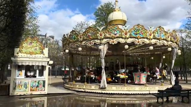 3 ЛУЧШИХ ВЕСЕННИХ МЕСТА ПАРИЖА смотреть онлайн