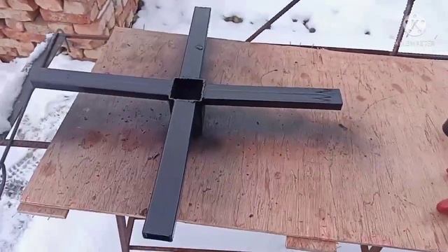 Подставка для ёлки своими руками / как сделать подставку для ёлки смотреть онлайн