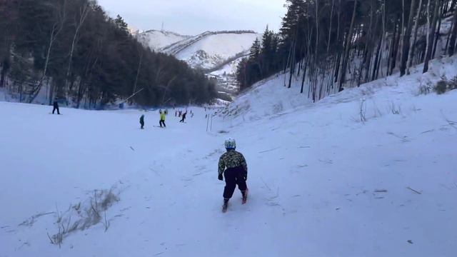Горные лыжи смотреть онлайн