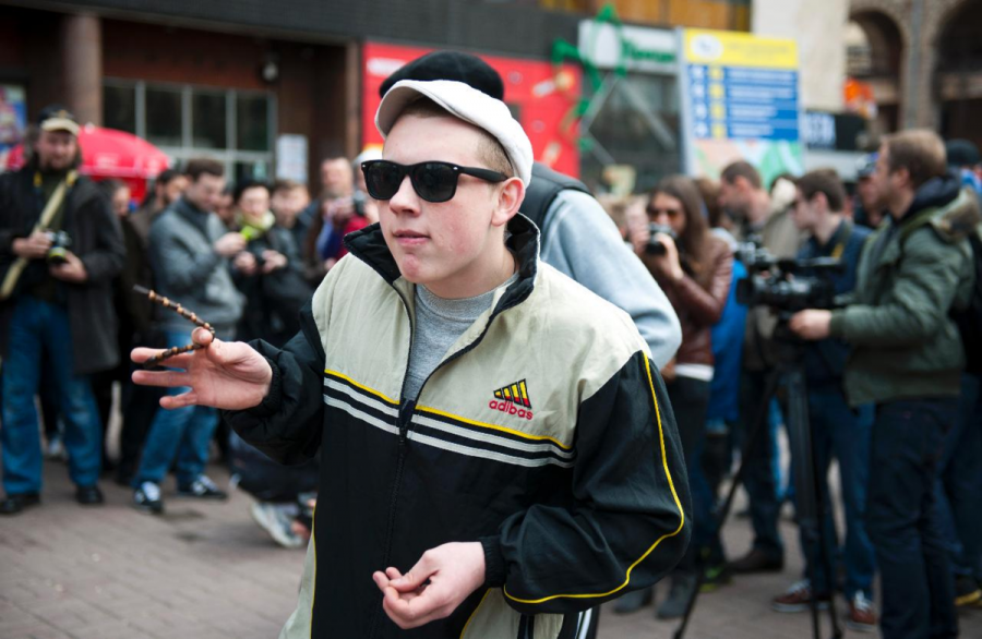 Марш-Бросок (реальное городское быдло). смотреть онлайн