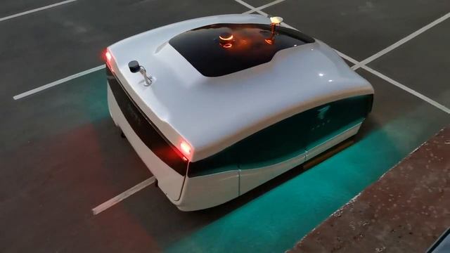 Полностью автоматическая подметально уборочная машина Trombia Free - обучаем робот пылесос для улиц