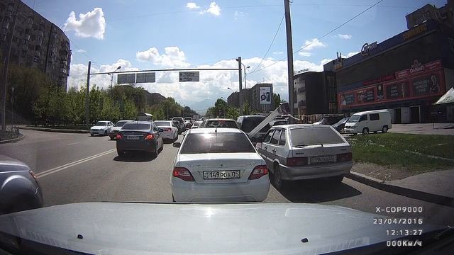 Видео X-COP 9000 (день) смотреть онлайн