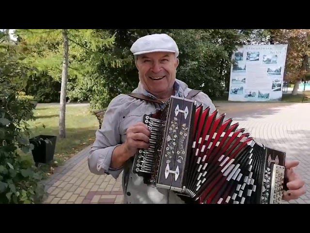 Евгений Баранов (Тула) для проекта "Елецкая Рояльная Гармонь". Съёмка Елены Краминцевой, 4.09.2021 смотреть онлайн