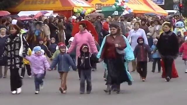 Кузнецк, сентябрь 2006, День города, ч.2 смотреть онлайн