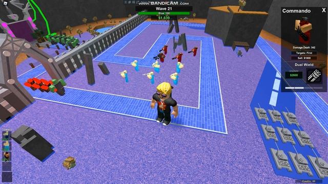 ИГРАЮ В Tower Battles КУПИЛ МИНИГАННЕРА! смотреть онлайн