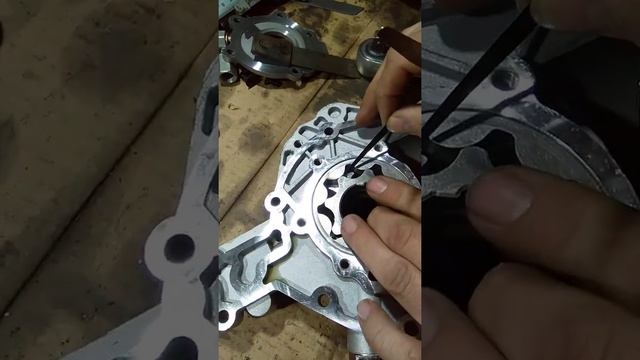 Шевроле Лачетти f14d3 причина низкого давления масла. смотреть онлайн