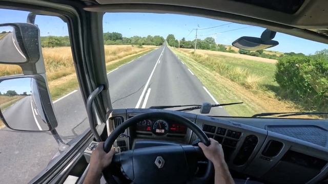 Spend the working day with me please | Truck Driving Renault смотреть онлайн