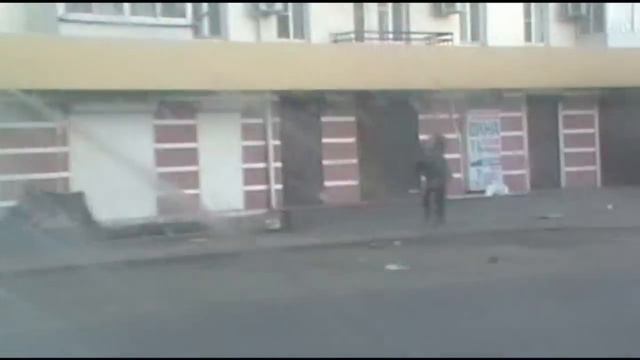 Сильный ветер в Новороссийске февраль 2012 г смотреть онлайн