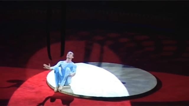 Denis Bezkorovainy hand-stand смотреть онлайн