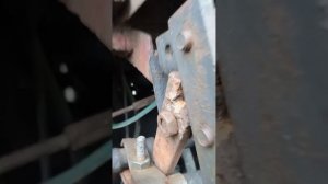 НШ10 с клапаном потока Т40 на службе основной гидросистемы и гидроусилителя руля трактора Т25.