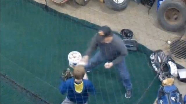 Fix low elbow throw - Help youth baseball players throw correctly. смотреть онлайн
