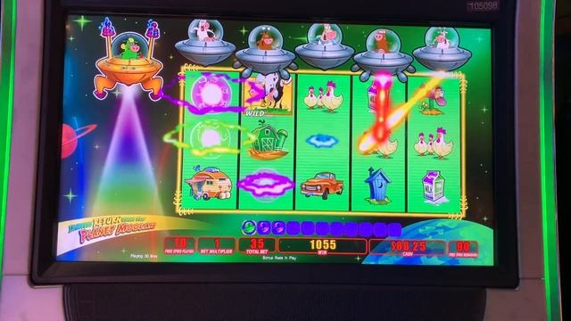Will I Collect The $500 Money Square in Invaders Return from the Planet Moolah? Plus Other Big Wins смотреть онлайн