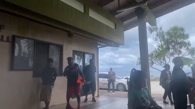 Jumbo jumbo Majuro Airport смотреть онлайн