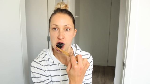 Как отбелить зубы дома | 3 способа смотреть онлайн