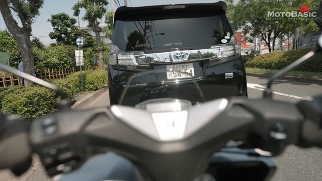 バーグマンストリート125EX（スズキ）は脚が伸ばせて峠道もスイスイ走る快適スクーター！？バイク・スクーター試乗インプレ～SUZUKI BURGMAN STREET 125EX TEST RIDE смотреть онлайн