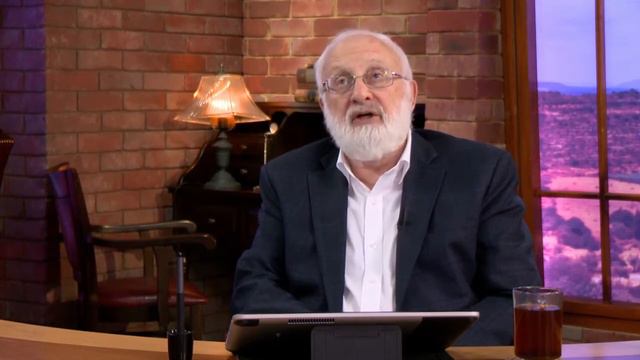 От чего зависит существование Творца? Ответ каббалиста смотреть онлайн