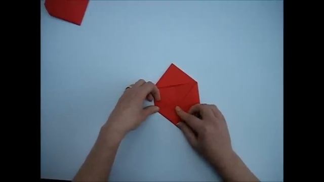 gevouwen hart van papier maken - hartje vouwen - makkelijke uitleg - vouw-instructie смотреть онлайн