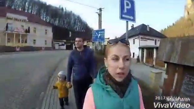 2⃣ Словакия. Пещера Свободы и Оравский замок. Путешествуем с домом на колесах всей семьей смотреть онлайн