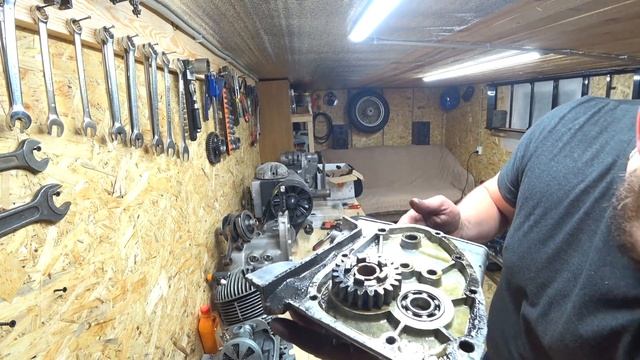 Разборка и дефектовка двигателя от ПЛАНЕТЫ 2 смотреть онлайн