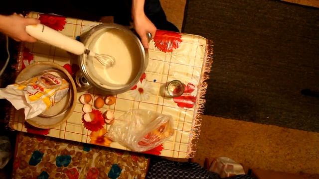 Артём готовит блинчики! смотреть онлайн