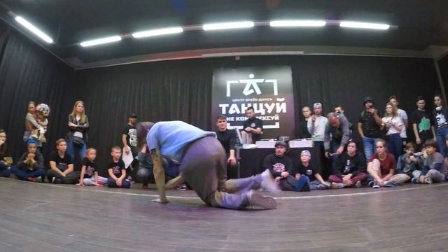 KED / Новатор /Уфа vs Поли / Новатор / Уфа смотреть онлайн