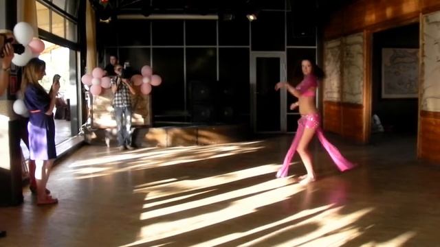 White Angels - Восточный танец (Ольга Кувыкина) @ "Палуба" июнь 2013 смотреть онлайн