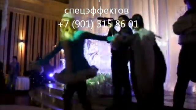 Вращающаяся сцена - ледовая скульптура смотреть онлайн