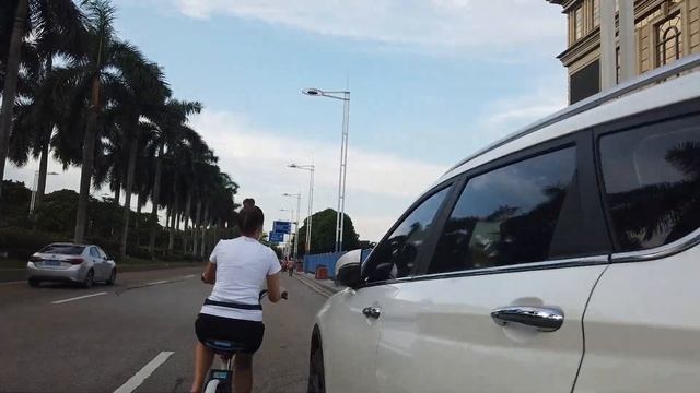 China VLOG: CYCLING AROUND FOSHAN (骑自行车游览佛山) смотреть онлайн