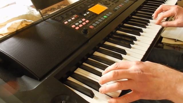 "Us and Them" on KORG EK 50 смотреть онлайн