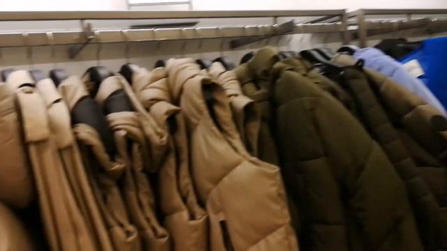 ЧТО НАДЕТЬ НА НОВЫЙ ГОД 2022?| ШОПИНГ ВЛОГ ZARA, H&M смотреть онлайн