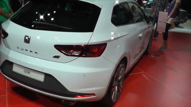 Skoda Octavia 2014 vs Seat Leon 2014 смотреть онлайн