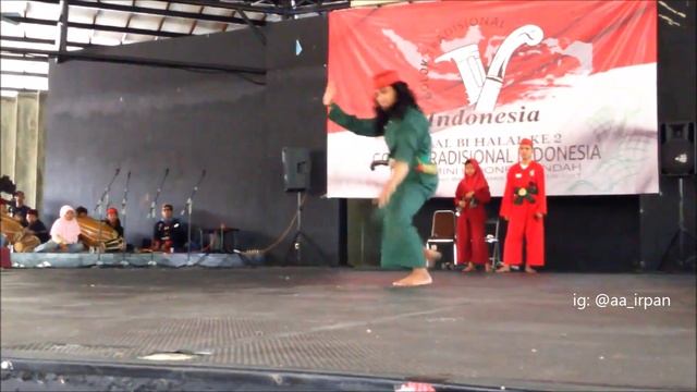 Bang Jampang si Golok Terbang смотреть онлайн