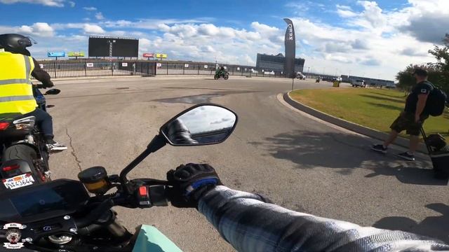 Riding the 2021 Zero FXE and SR/F Motorcycles смотреть онлайн