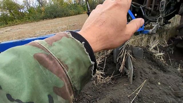 НАСТРОЙКА ПЛУГА ПЛН-3-35A НА МТЗ-80. смотреть онлайн